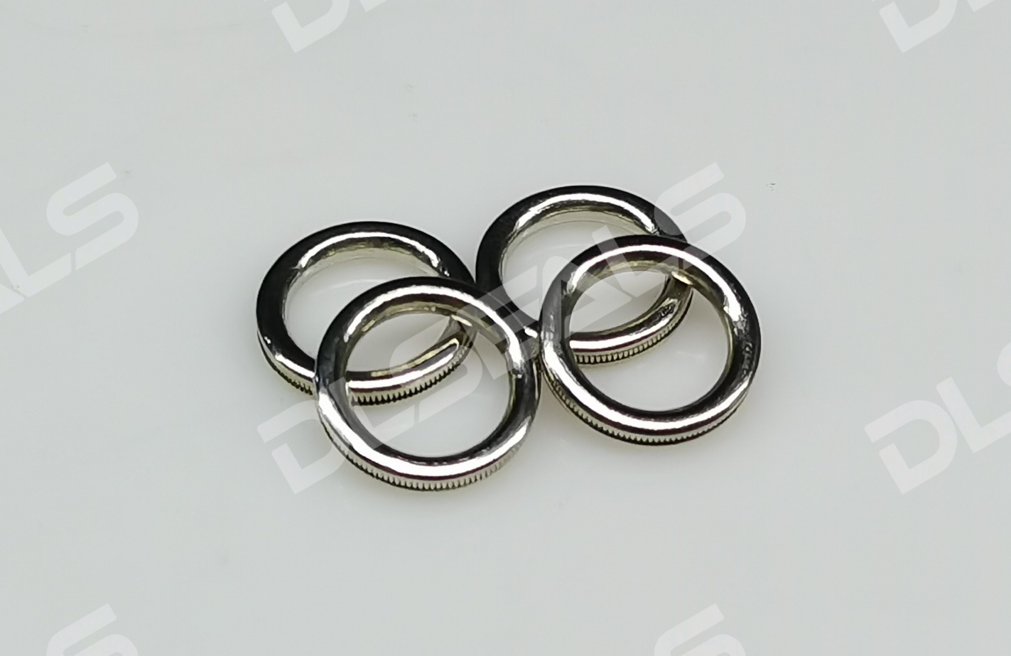 Radiation-shielding sealing ring